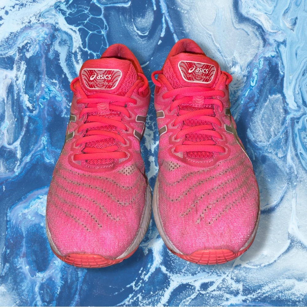 Bright pink ASICS gel Nimbus 22